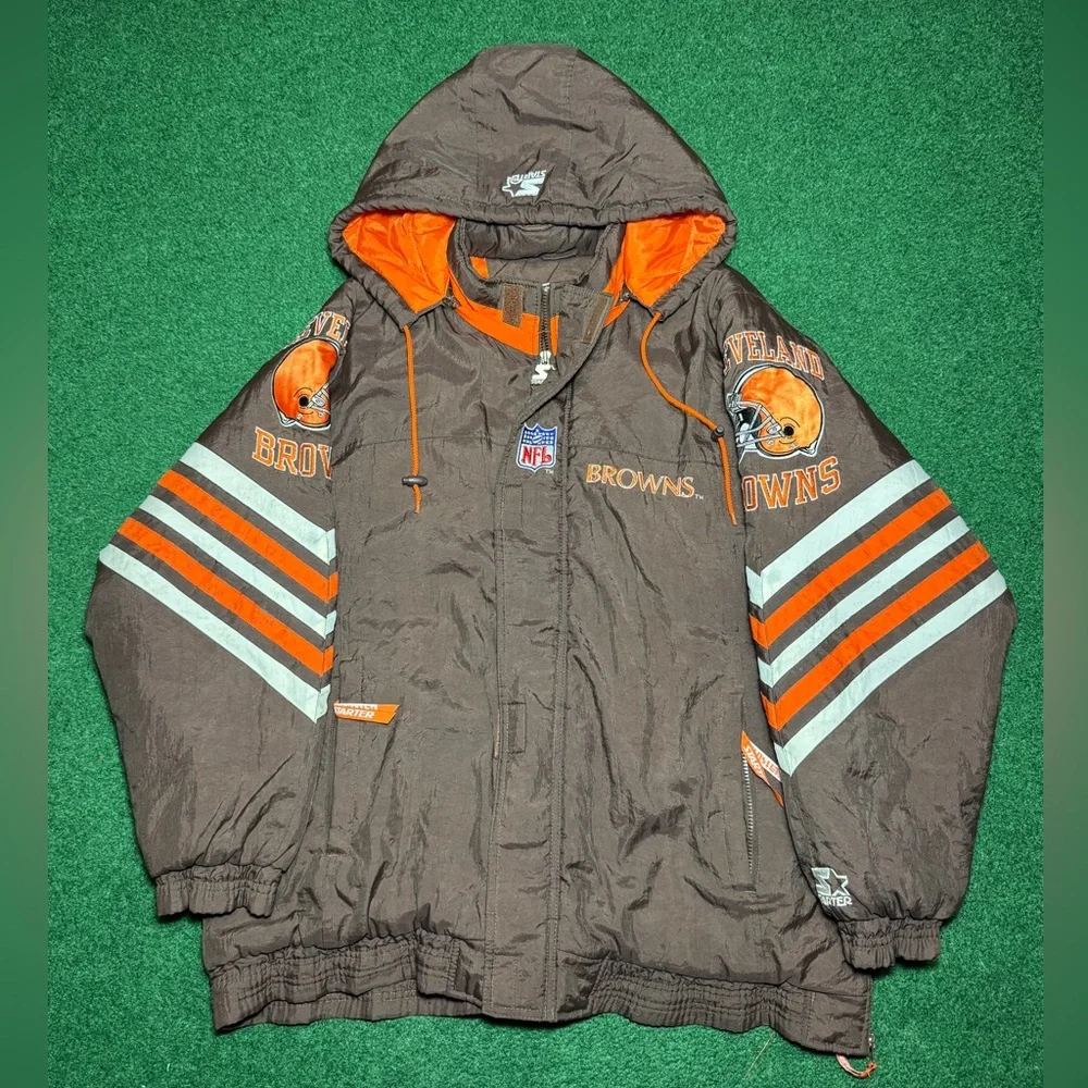 Vintage Cleveland Browns Starter 90s Retro NFL Pro Line L Full Zip Puffer Jacket